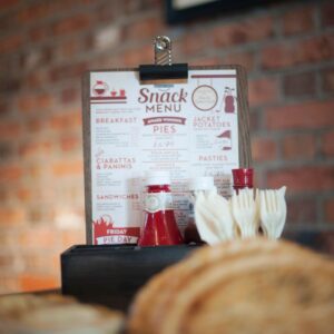 1 x Round of Golf with a Pizza and Pint Lunch in Winners for 2